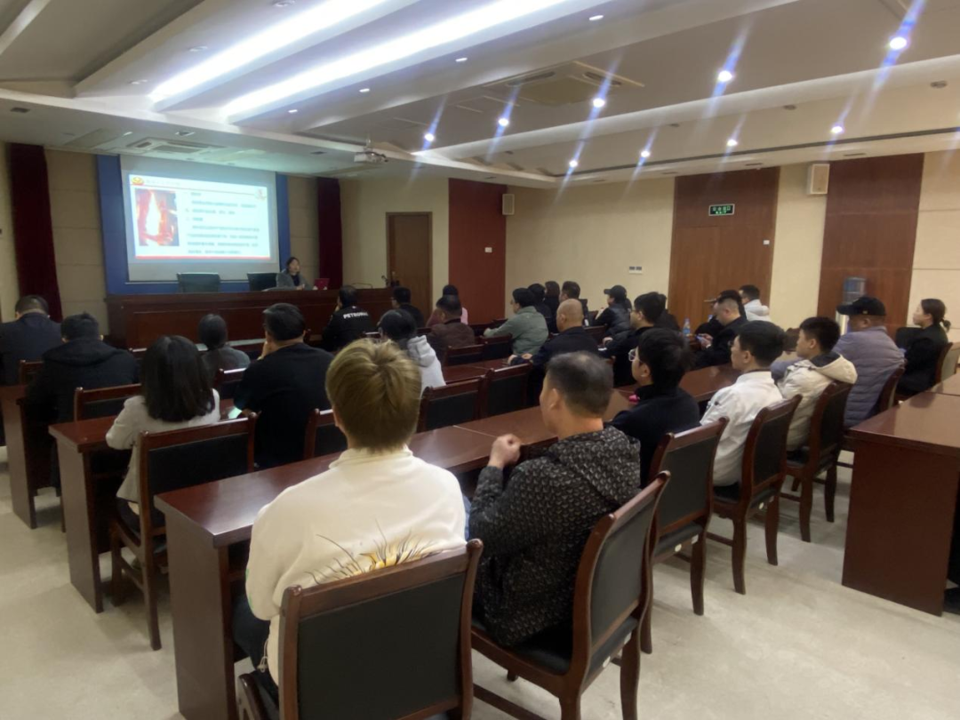 化工公司網(wǎng)站模板,化工公司網(wǎng)頁模板,響危險品倉庫昆山化學品倉儲,昆山危險品倉庫,昆山?;穫}儲,昆山乙類化學品倉儲,昆山甲類危險品倉庫,昆山丙類化學品倉庫,上海甲類危險品倉庫,上海甲類化學品倉庫,上海危險品倉庫,上海危化品倉庫,蘇州甲類危險品倉庫應式模板,網(wǎng)站制作,網(wǎng)站建站 圖片